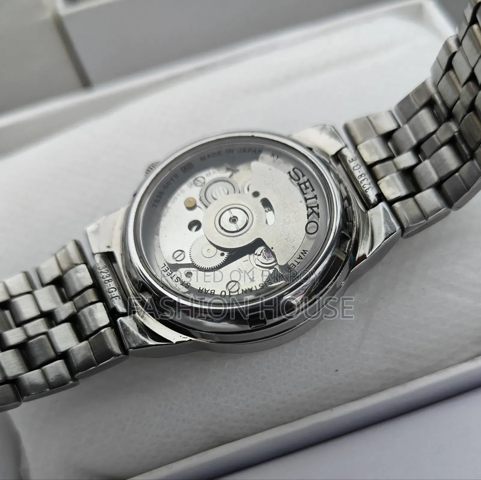 Seiko 5 Automatic Men's Watch Gold Dial