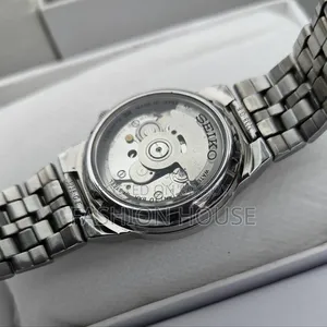 Seiko 5 Automatic Men's Watch Gold Dial