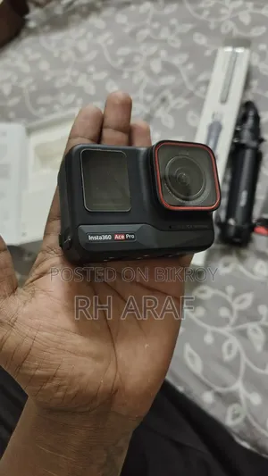 Insta360 Ace Pro Brand New
