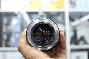 Canon 24mm 1.4 Lenssss