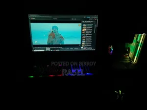 Desktop Computer 8GB HDD+SSD 512GB