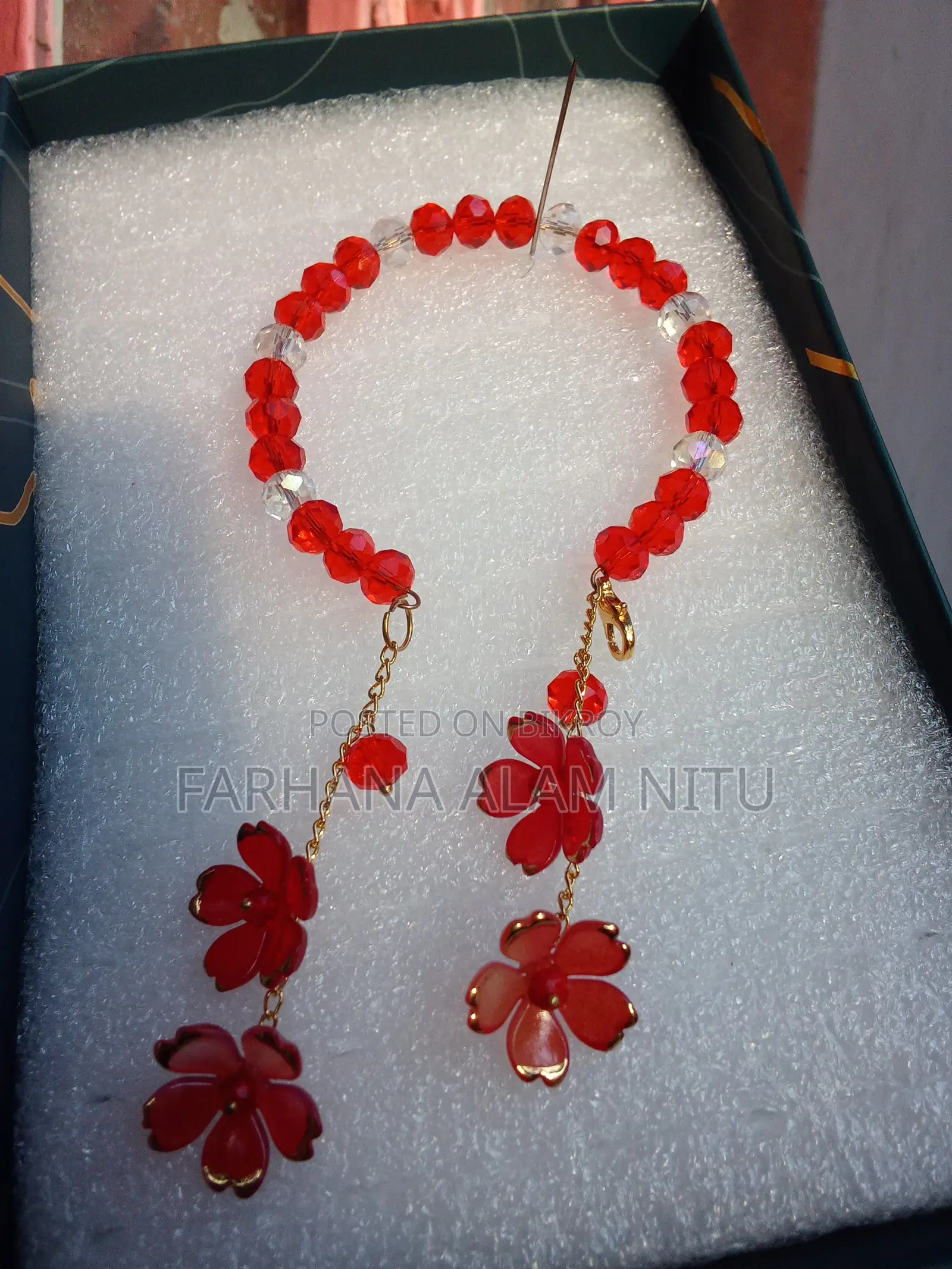 Handmade Floral Crystal Bracelet