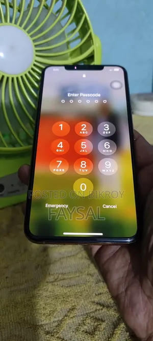 Apple iPhone XS Max 64 GB Gold