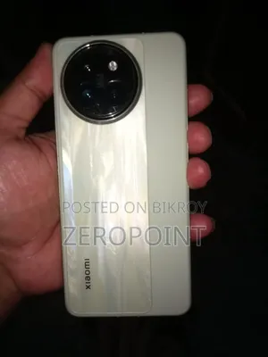 Xiaomi Civi 4 Pro 256 GB White