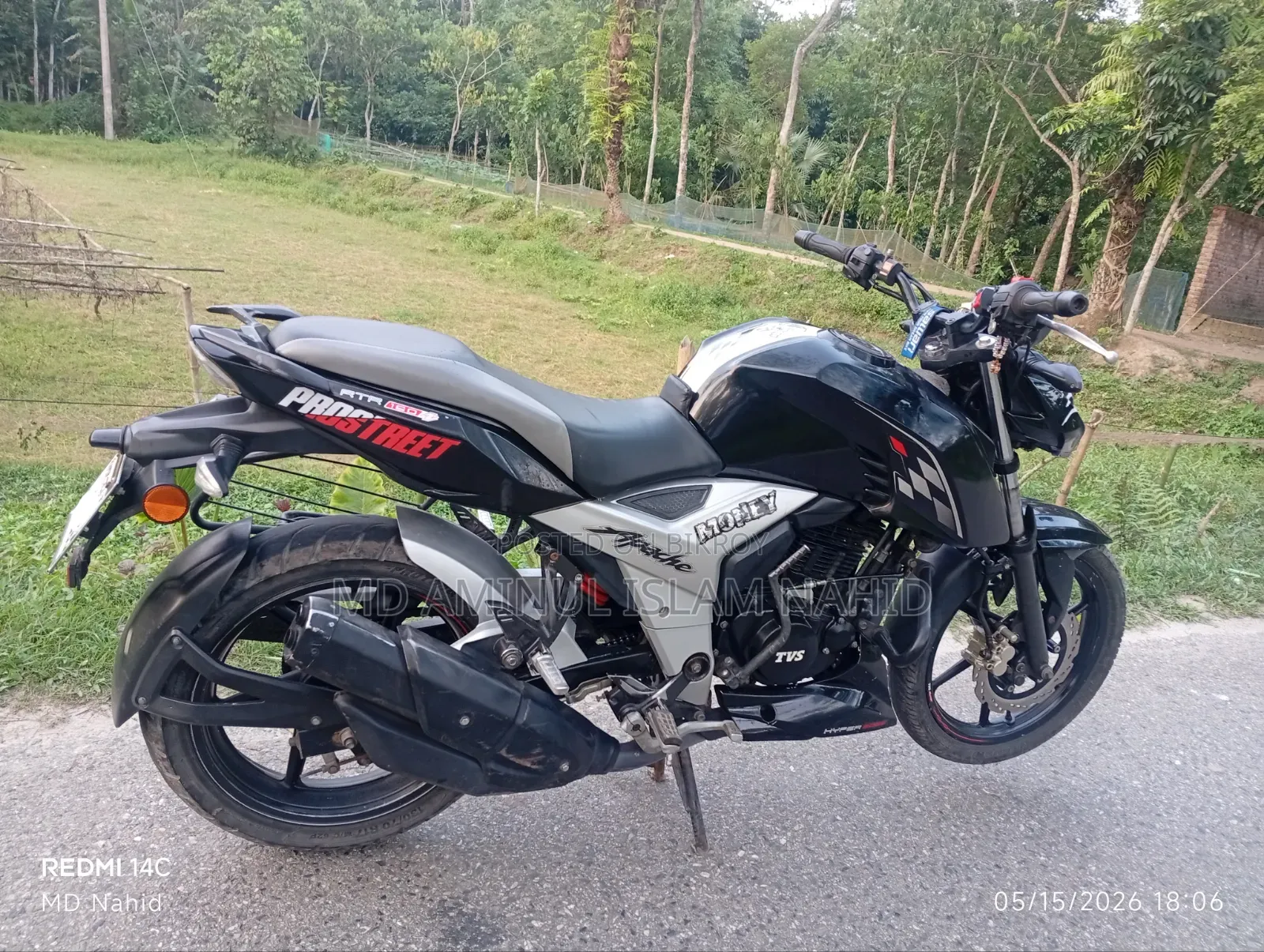 TVS Apache RTR 160 4V 2024 Black