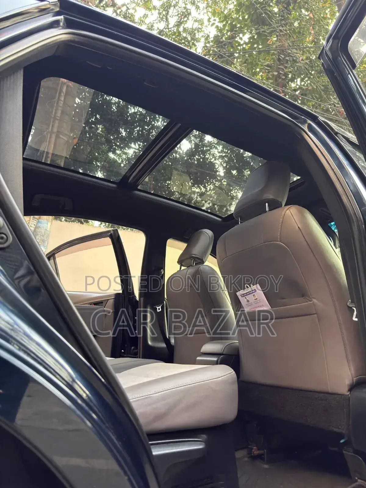 Toyota Harrier 2.0 2016 Black