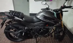 Honda Hornet 2025 Black