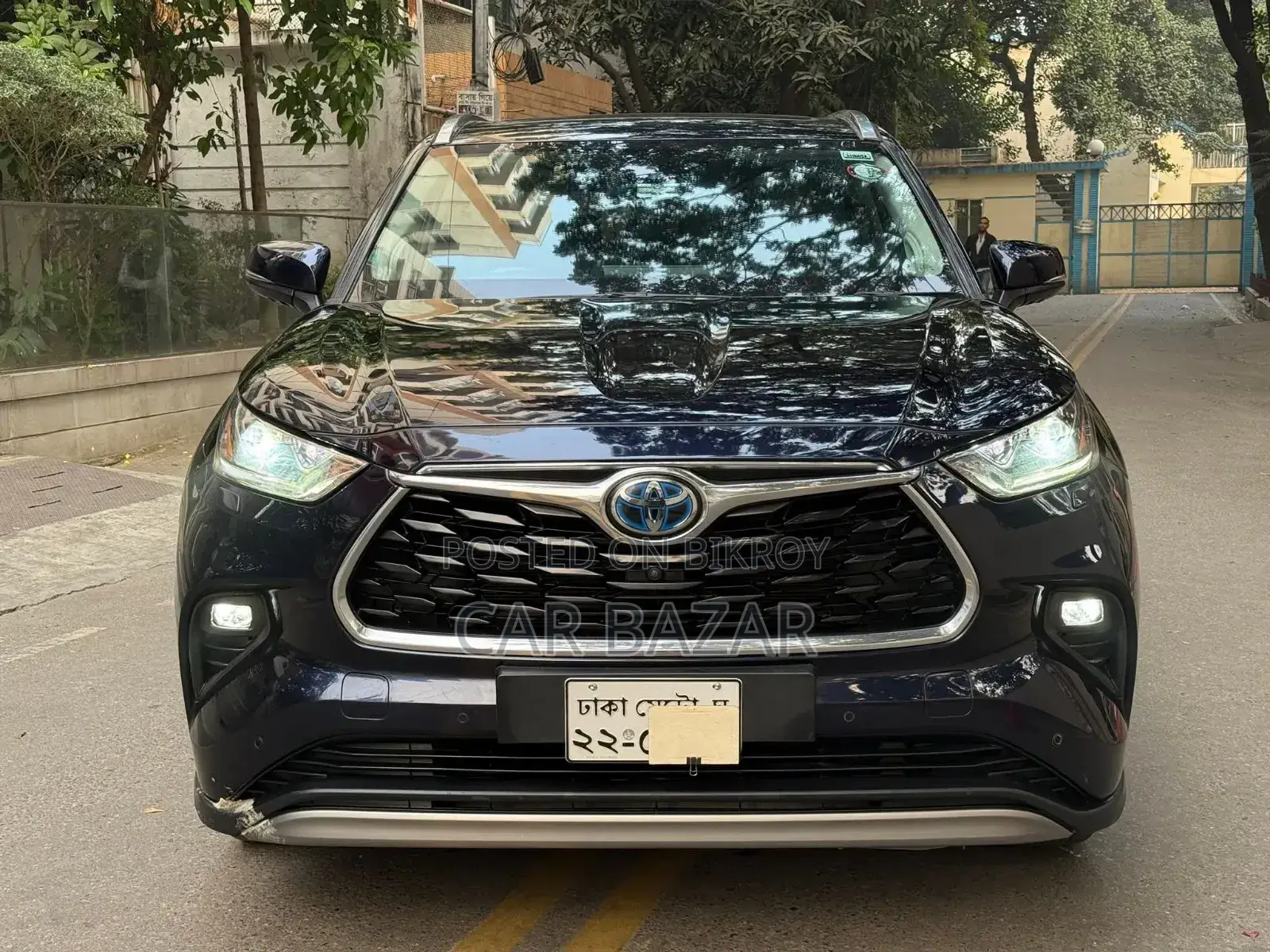 Toyota Highlander 2022 Blue
