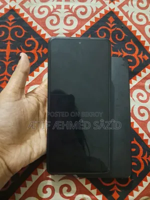 টেকনো ক্যামন ২০ প্রো ৫জি ২৫৬ জিবি