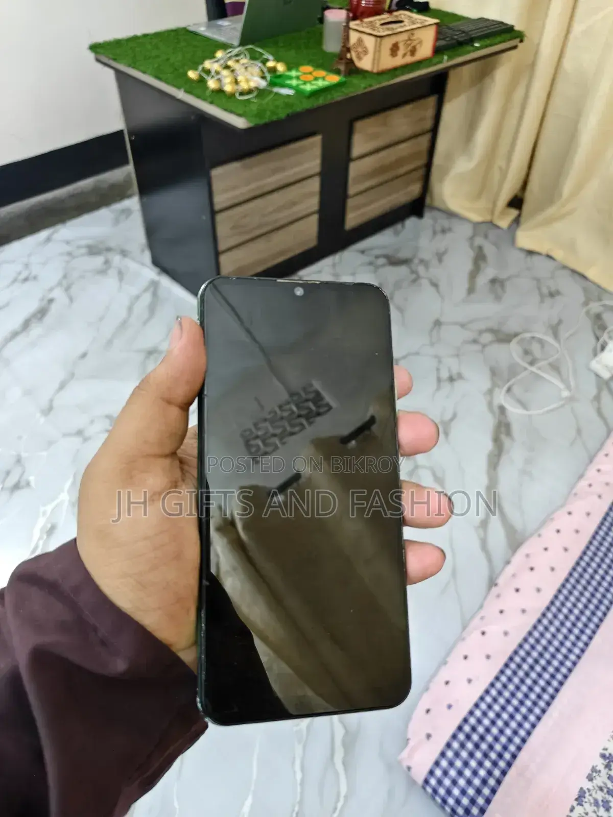 Vivo Y17 256 GB Blue