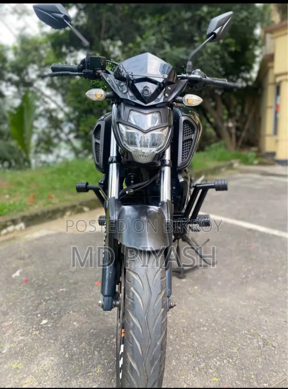 ইয়ামাহা এফজেড ২০১৯ ব্ল্যাক