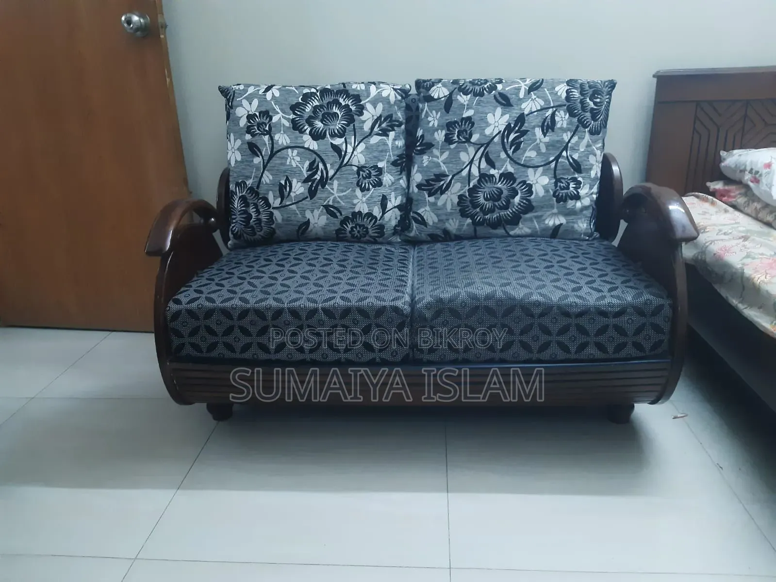 Sofa for Sale