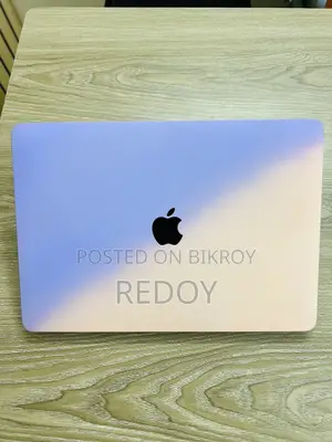 Laptop Apple MacBook Pro 2018 16GB Intel Core I7 SSD 512GB