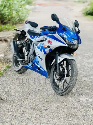 Suzuki GSX-R 2021 Blue