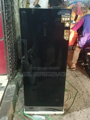 Wue-2g2-Inverter 272 Liter Deep Fridge at 36% discount.