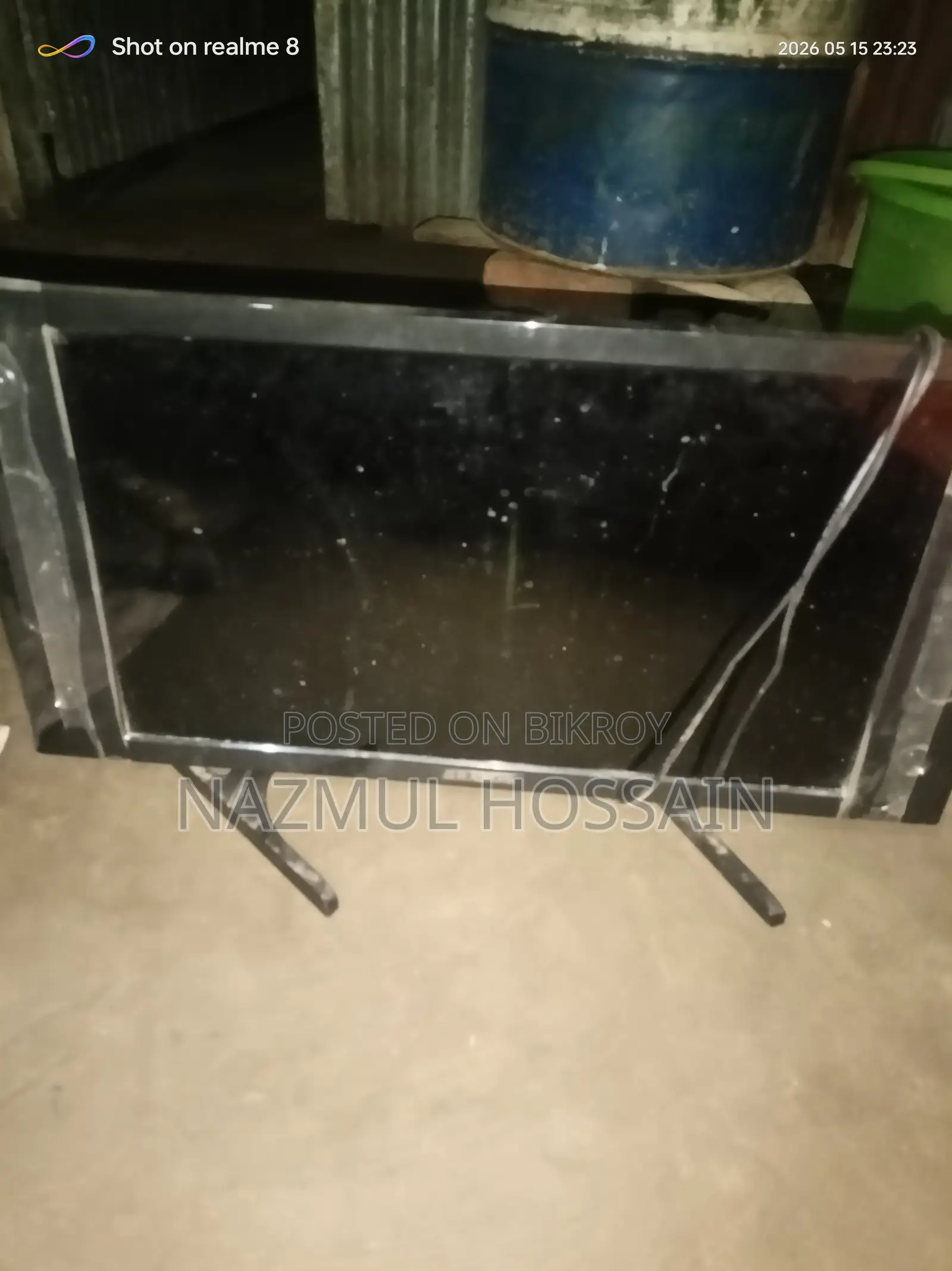 Rangs 24-inch Display Broken, Selling for Parts