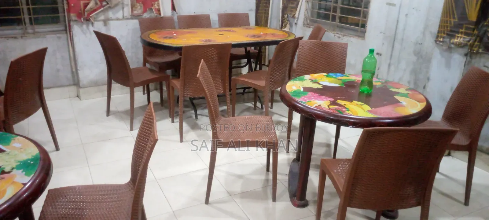 রেস্টুরেন্টের জন্য চেয়ার টেবিল ২৪টি চেয়ার এবং ৫টি টেবিল