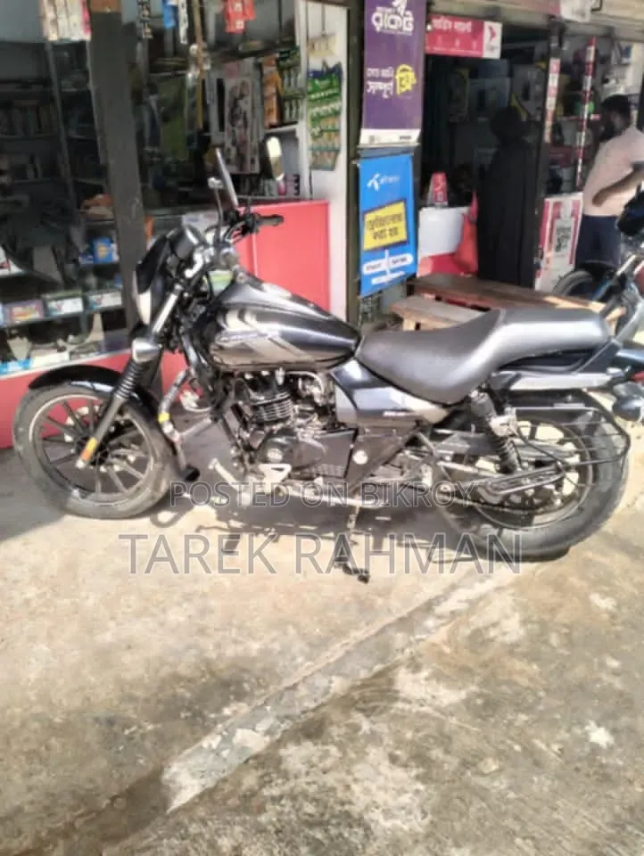 Bajaj Avenger 160 Street 2022 Black
