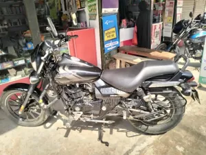 Bajaj Avenger 160 Street 2022 Black