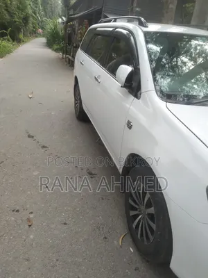 Toyota Corolla 2002 White