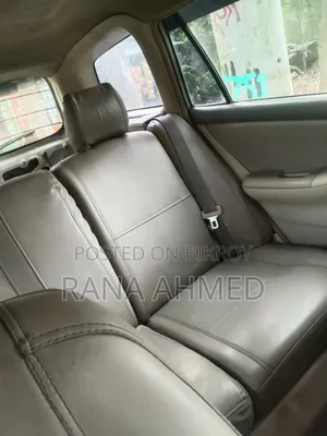 Toyota Corolla 2002 White