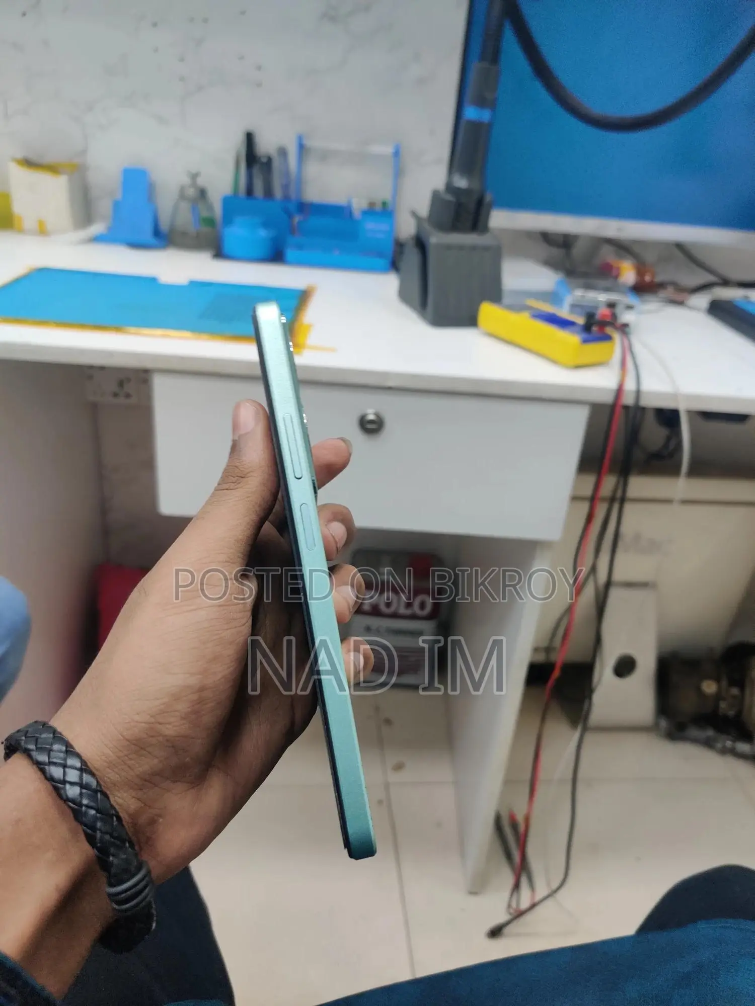 ওয়ানপ্লাস নর্ড ১২৮ জিবি