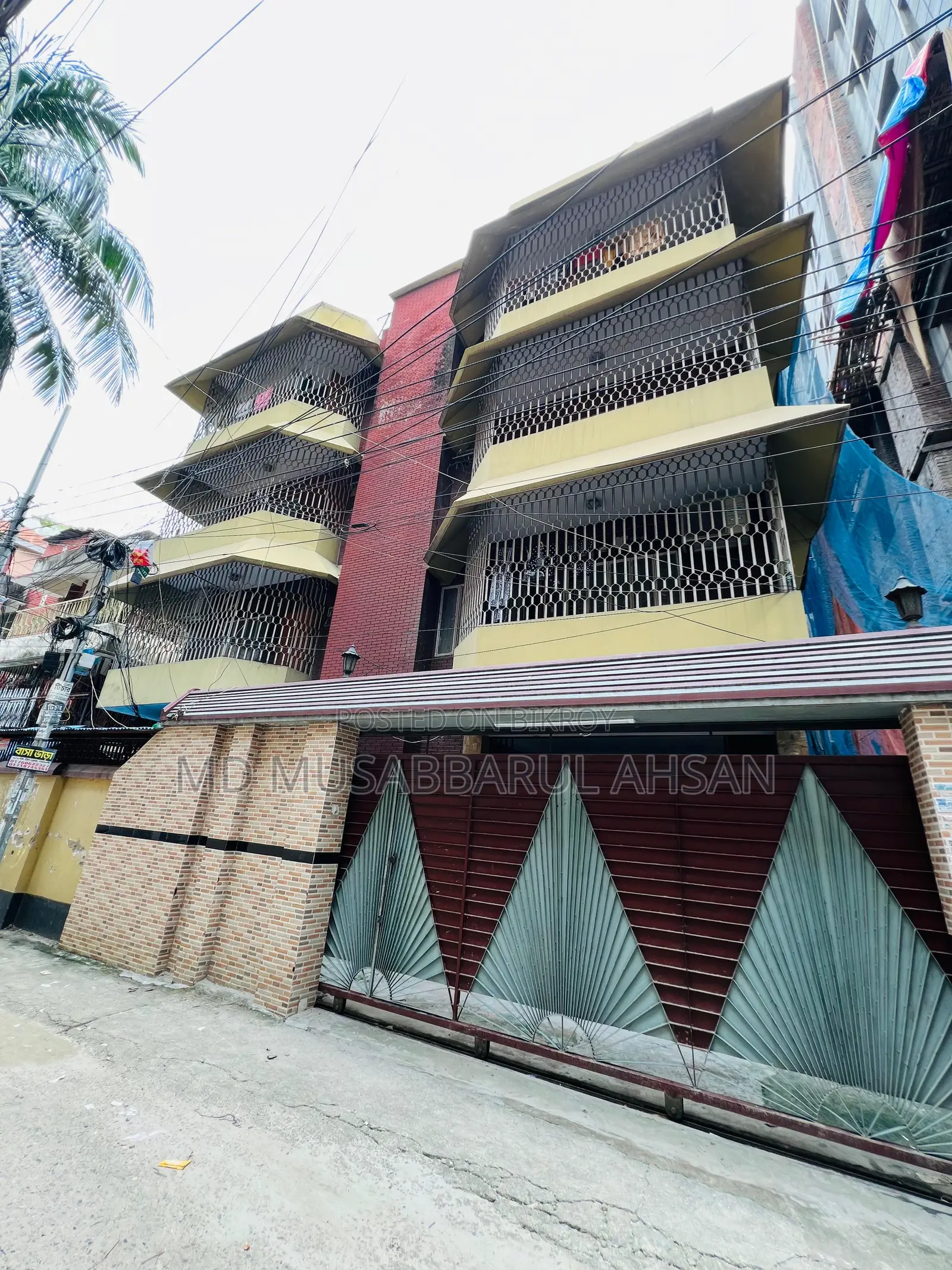 3bdrm Apartment in Shyamoli for Rent