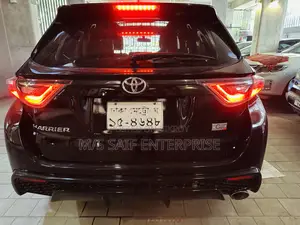 Toyota Harrier 2.0 2015 Black