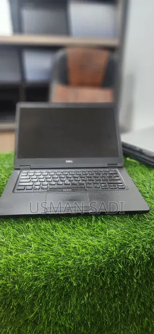 Laptop Dell Latitude 7490 4GB SSD 256GB