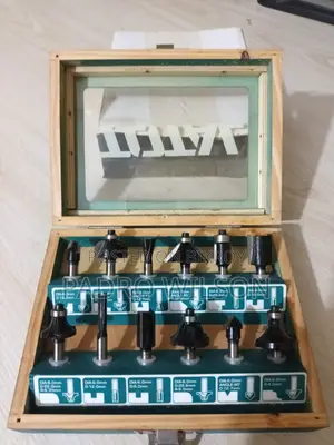 Total 12pcs Router Bits Set (Tacsr0121)
