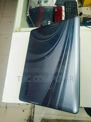 New Laptop Toshiba Satellite A350 4GB Intel Core 2 Duo HDD 500GB