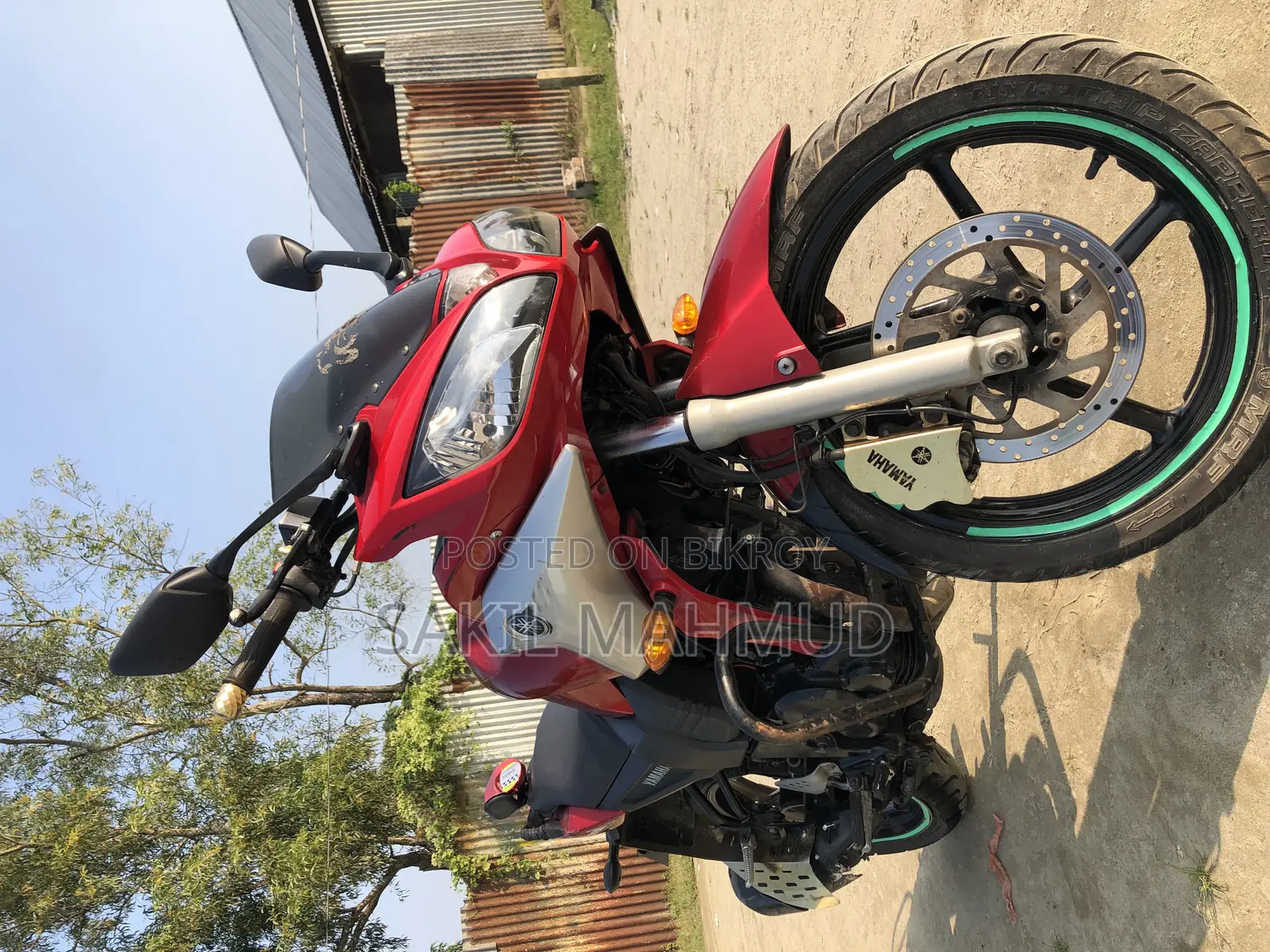 Yamaha 2014 Red