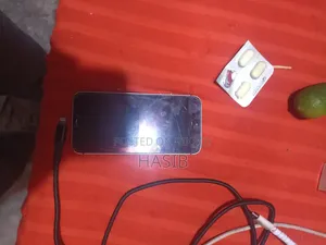 Apple iPhone SE 64 GB
