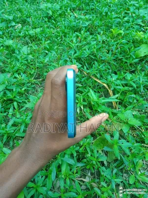 Infinix Hot 30i 128 GB Blue