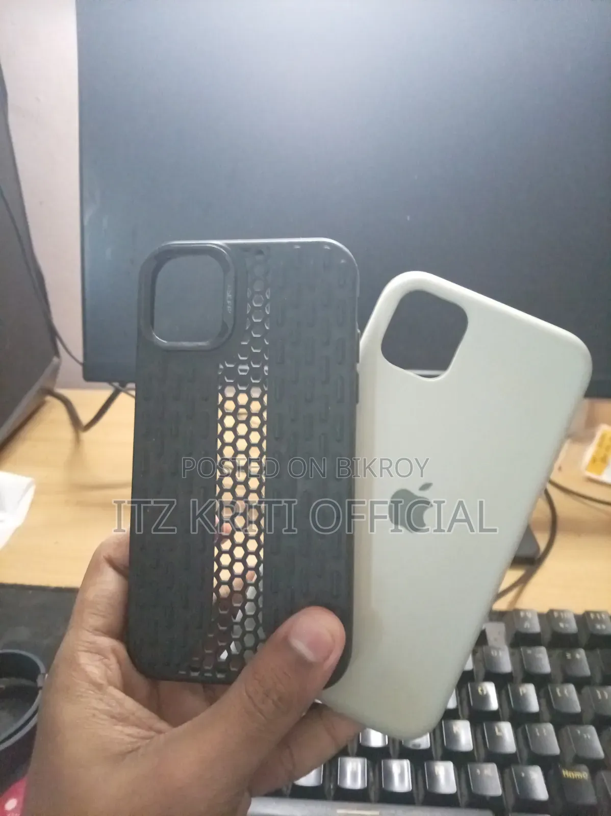 iPhone 11 Cover