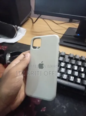 iPhone 11 Cover