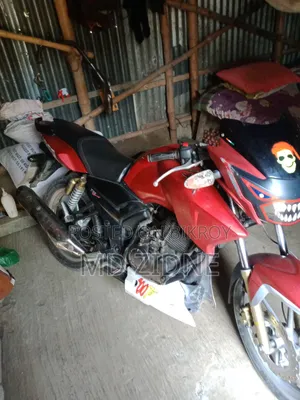 TVS Apache RTR 160 2V 2017 Red