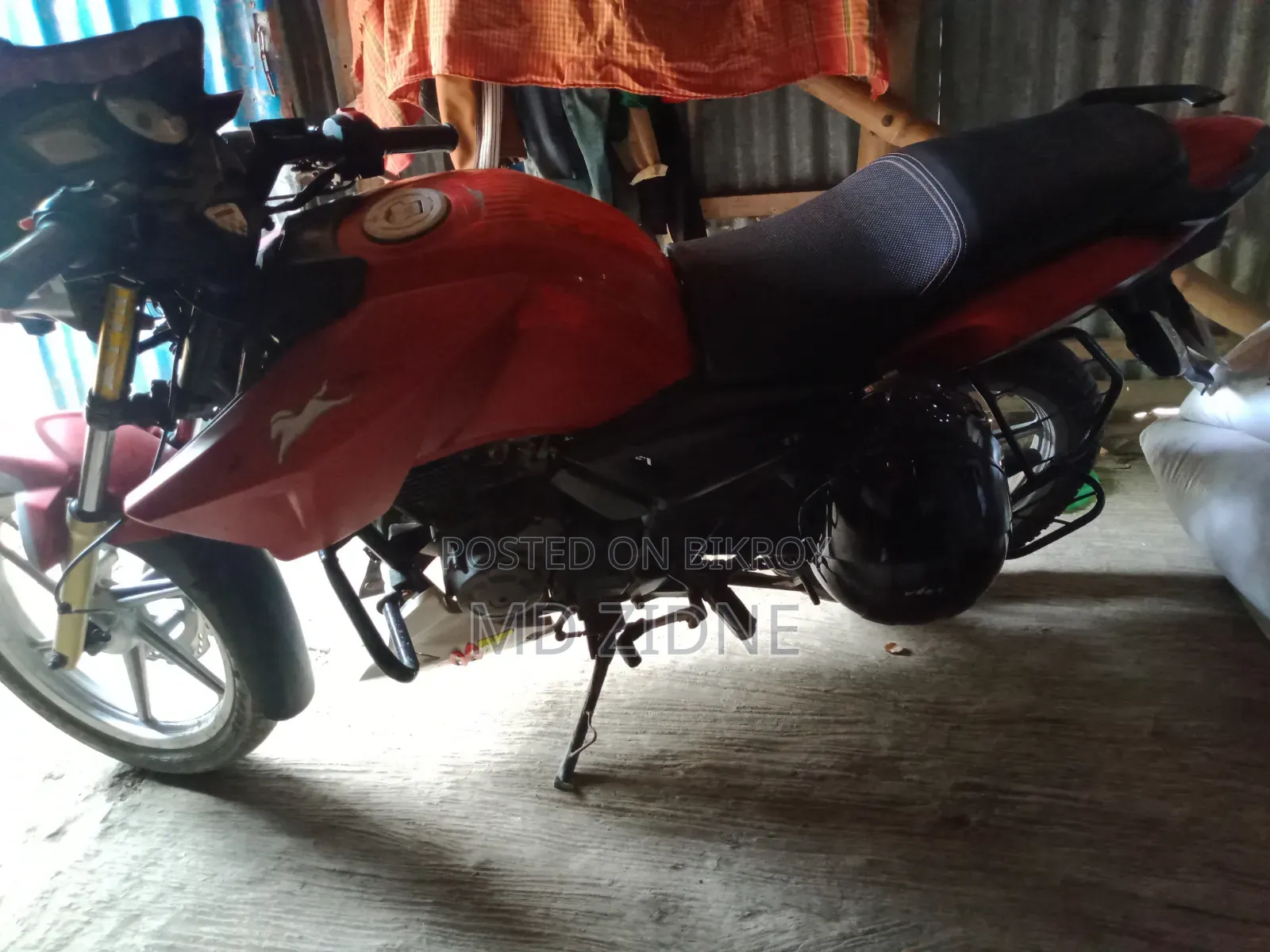 TVS Apache RTR 160 2V 2017 Red
