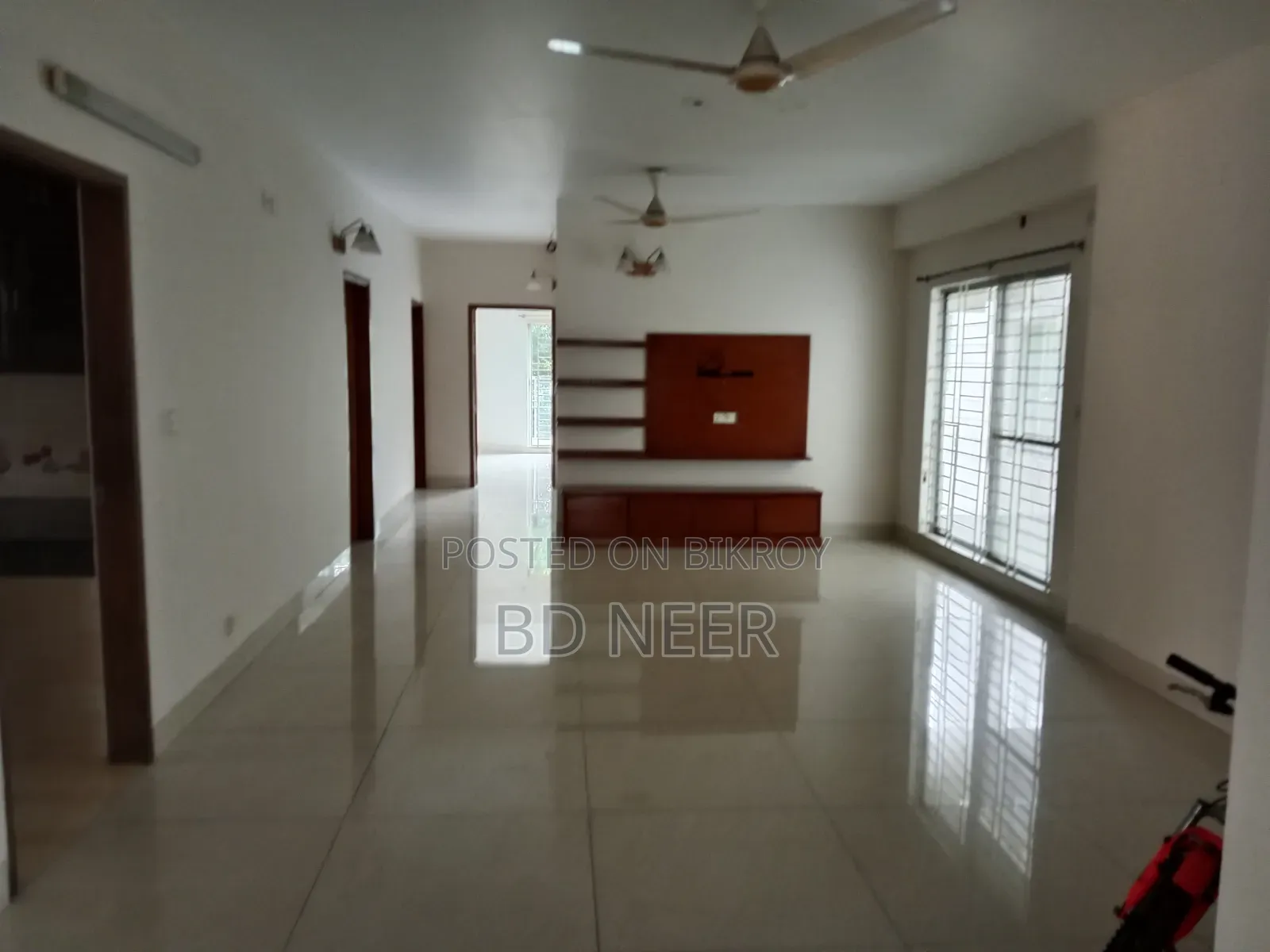 গুলশানে ফার্নিশড ৪ বেডরুমের অ্যাপার্টমেন্ট ভাড়ার জন্য