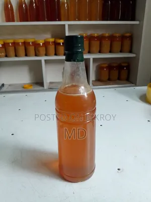 ছোট মাছির মধু