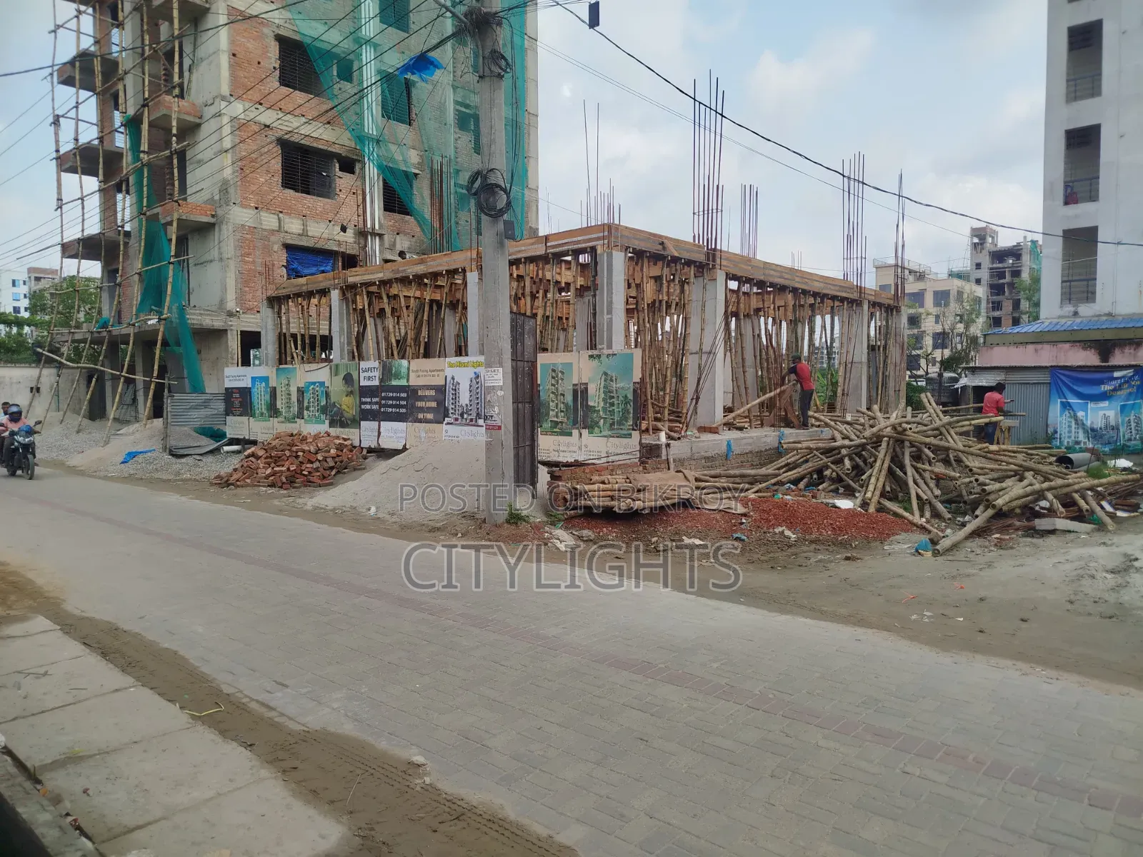 3bdrm Apartment in Citylights Real, Basundhara for Sale