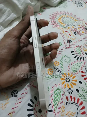 Apple iPhone 13 128 GB White