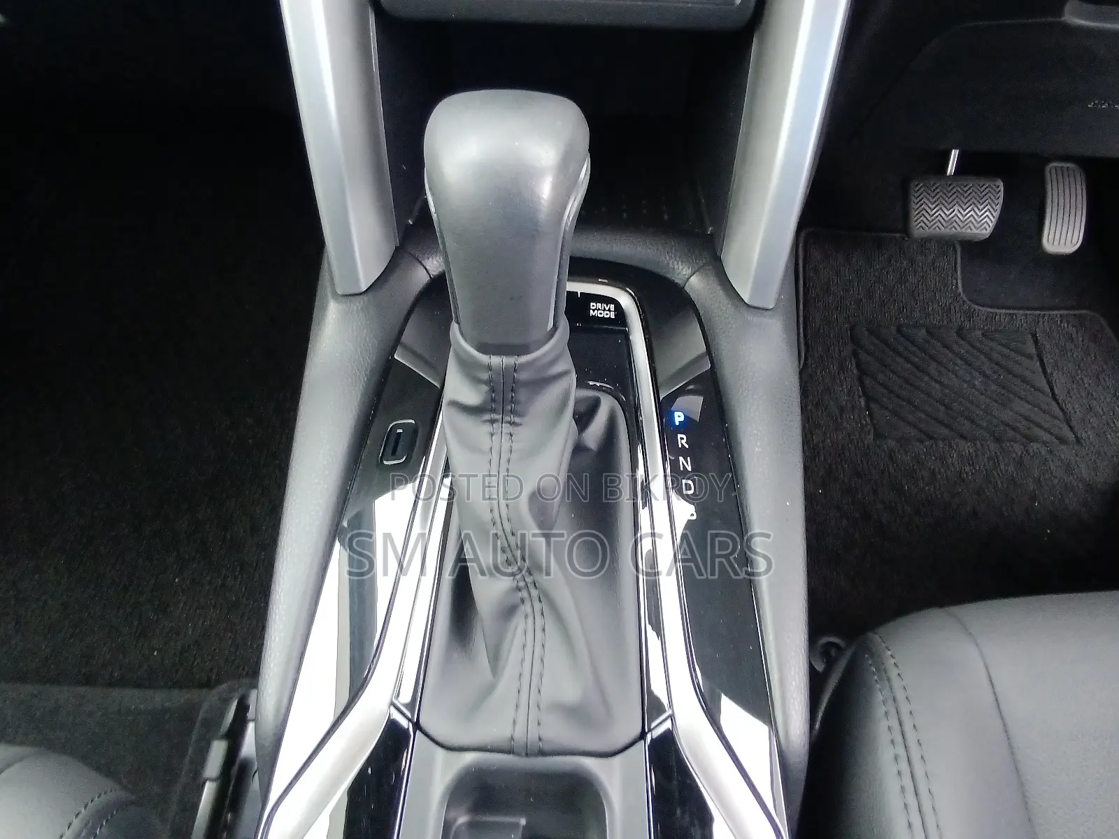 Toyota Corolla Cross 2023 Pearl