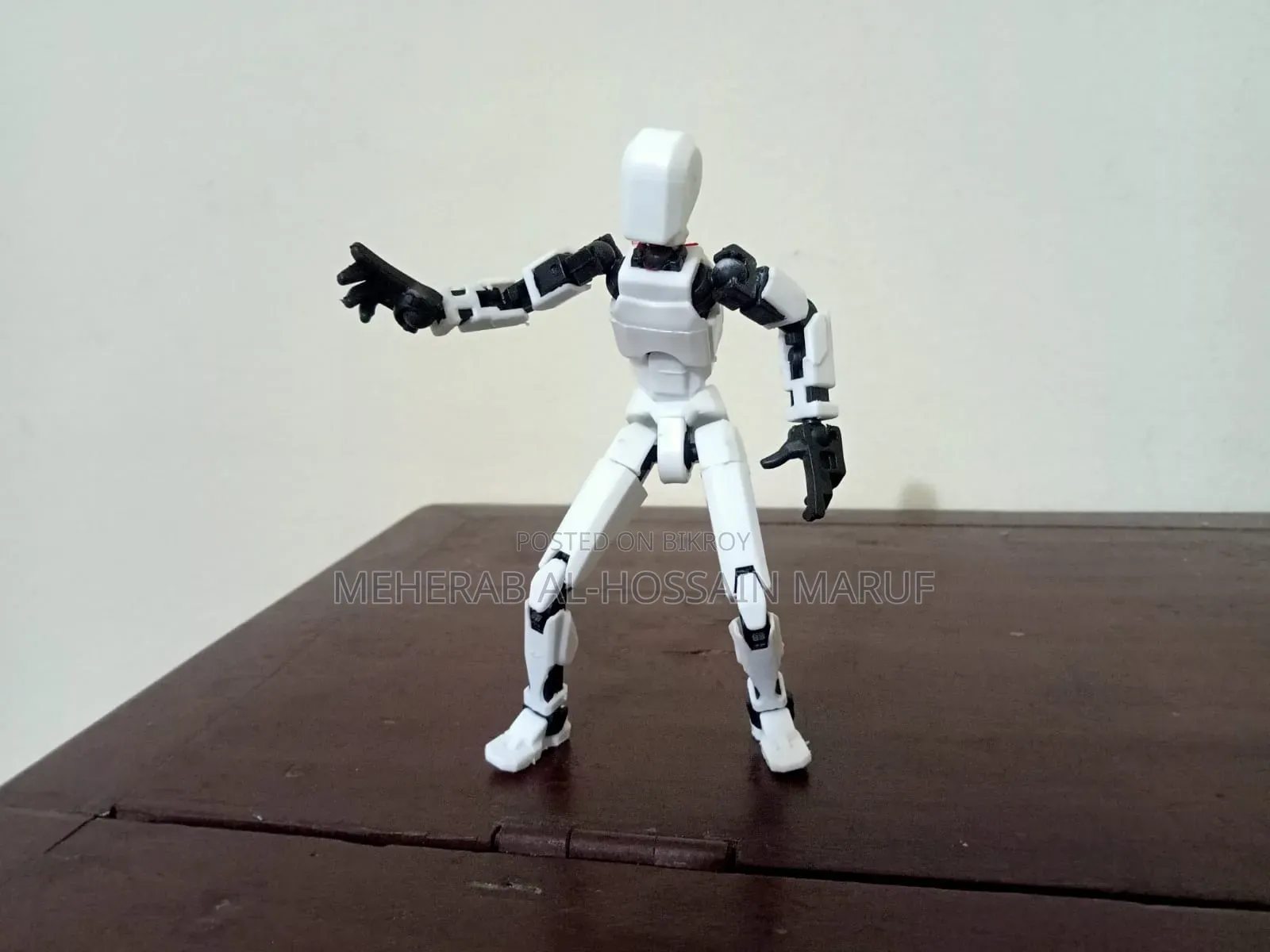 Toy Robot
