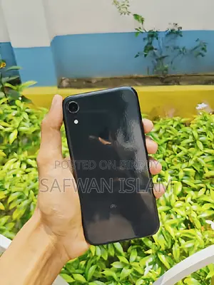 Apple iPhone XR 64 GB Black