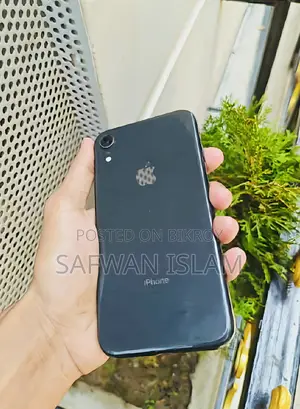 Apple iPhone XR 64 GB Black