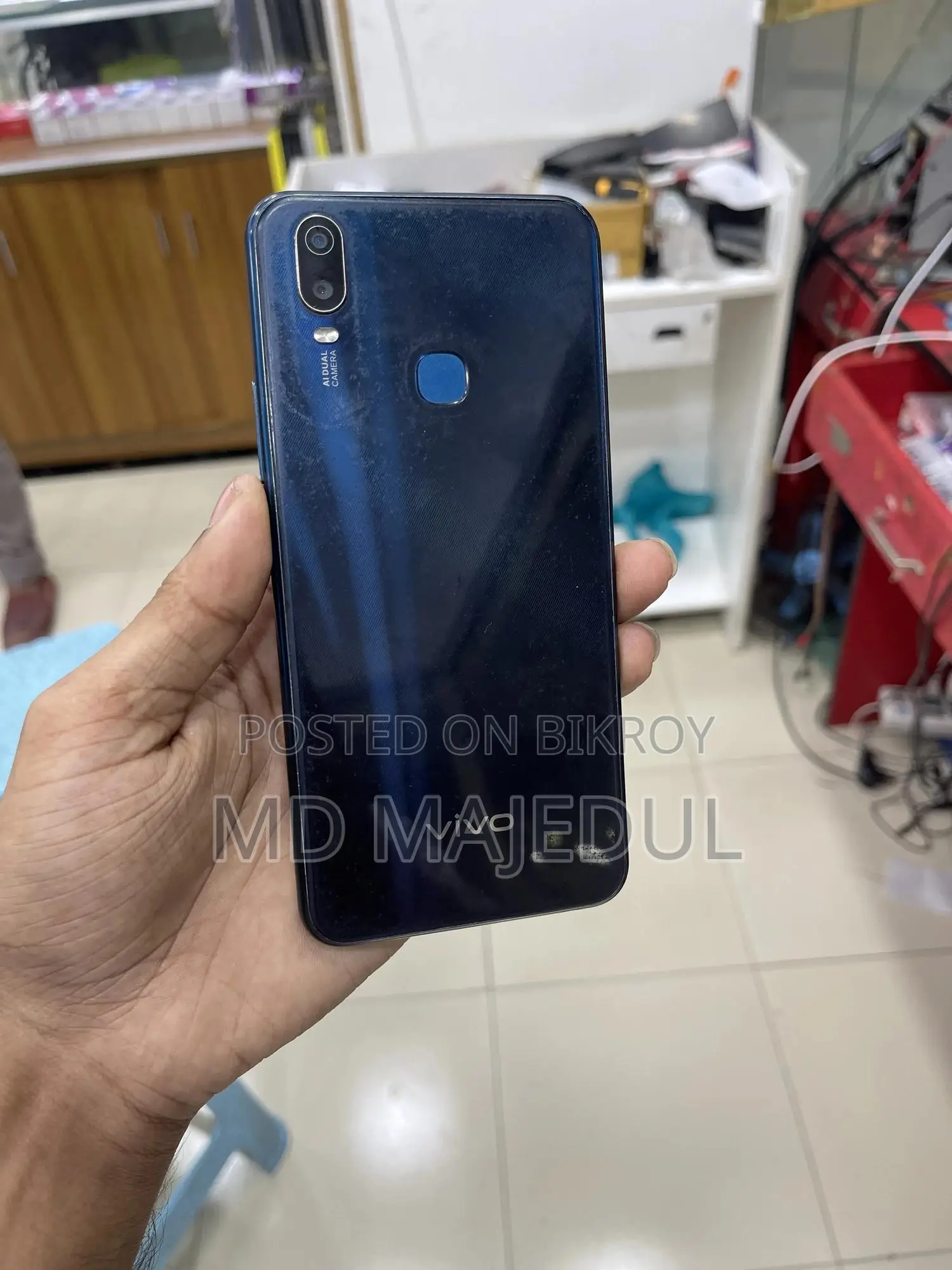 Vivo Y11 32 GB Blue