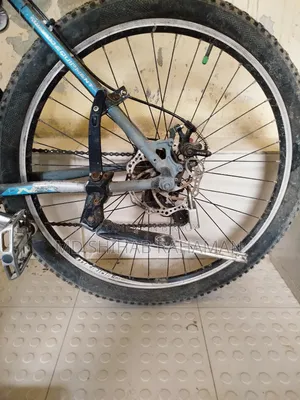 Nekro Hades 35 Bycycle