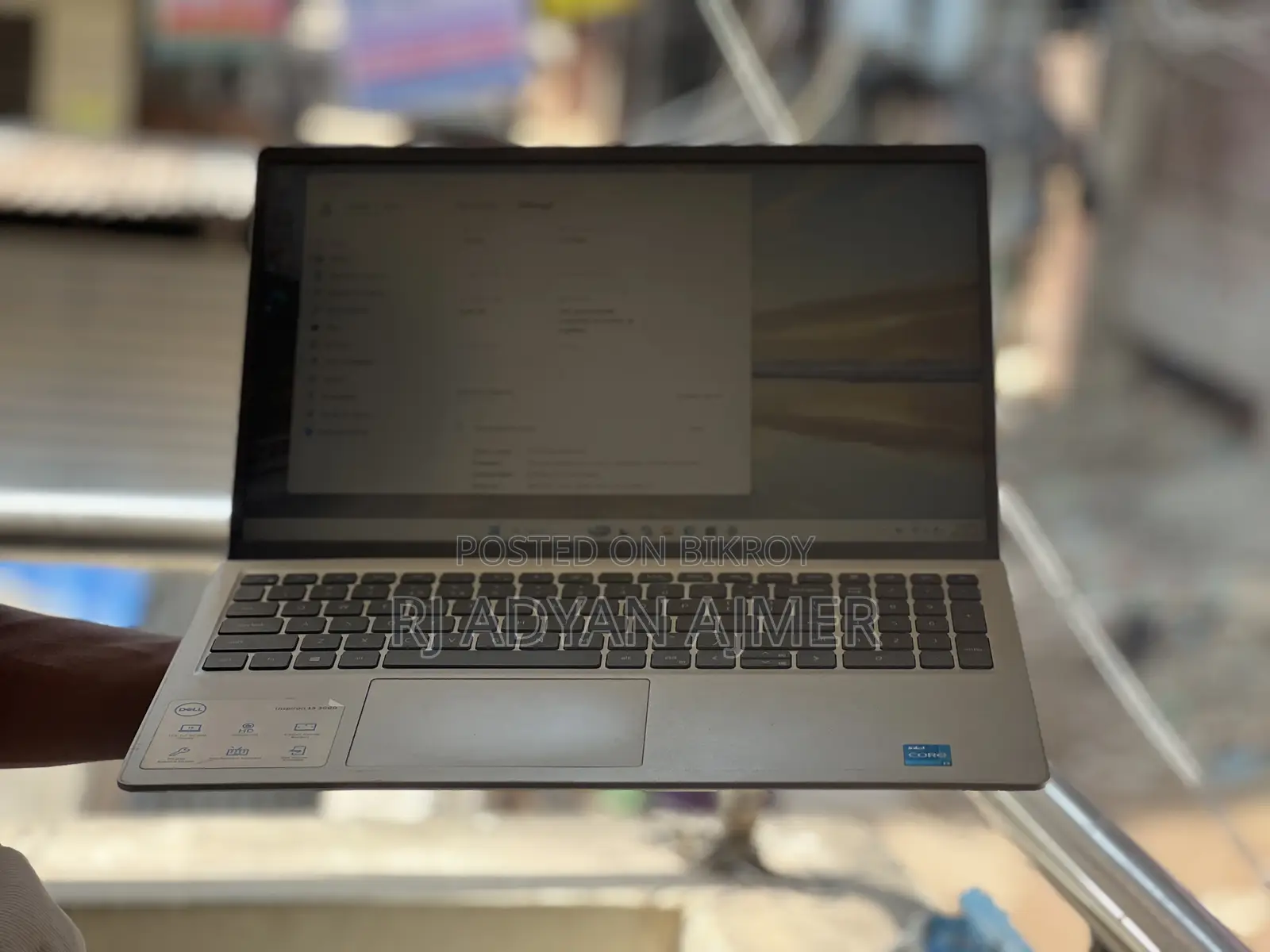 Laptop Dell Inspiron 15 3000 8GB Intel Core I3 SSD 128GB