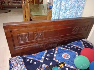 Oak Wood Bed
